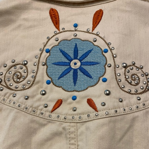 Reba - Cream Color Western Denim Jacket - Size Medium - Picture 2 of 7